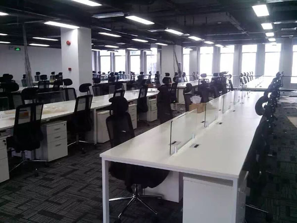 Kuala Lumpur office furniture